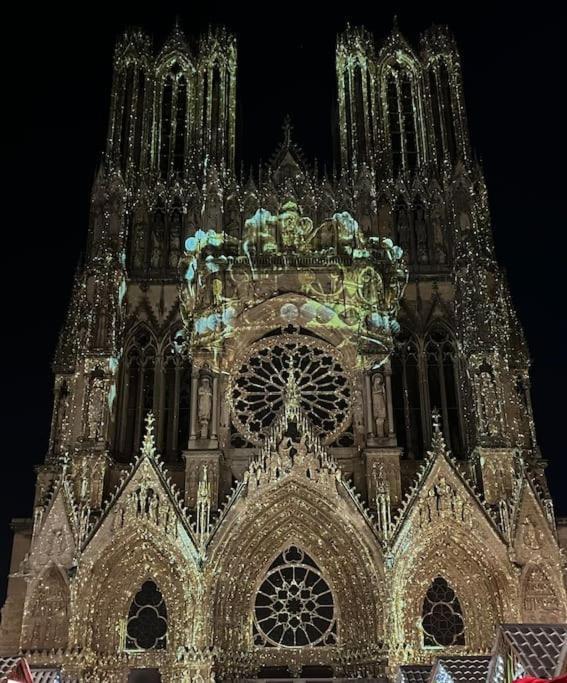 Apartmán Hermes - Reims En Grand Exteriér fotografie